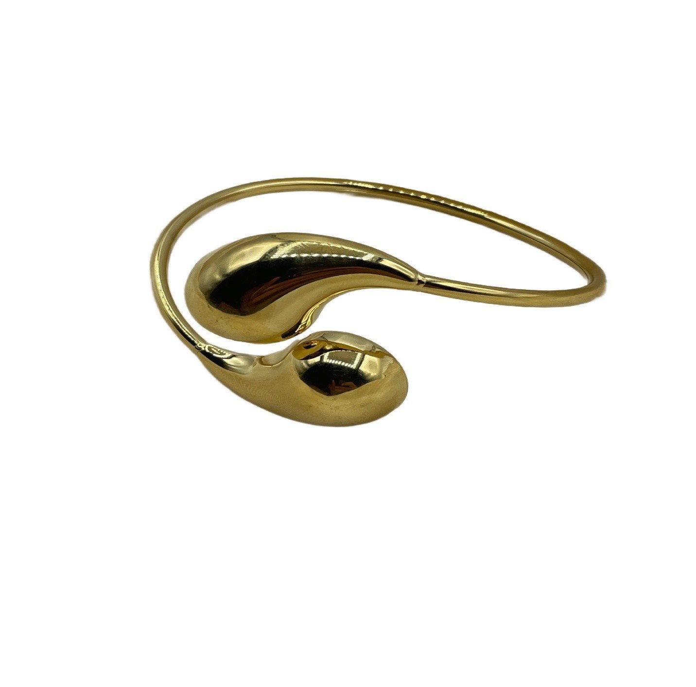 Lady cute gold bracelet