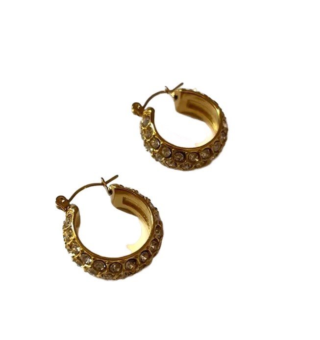 gold earrings for women